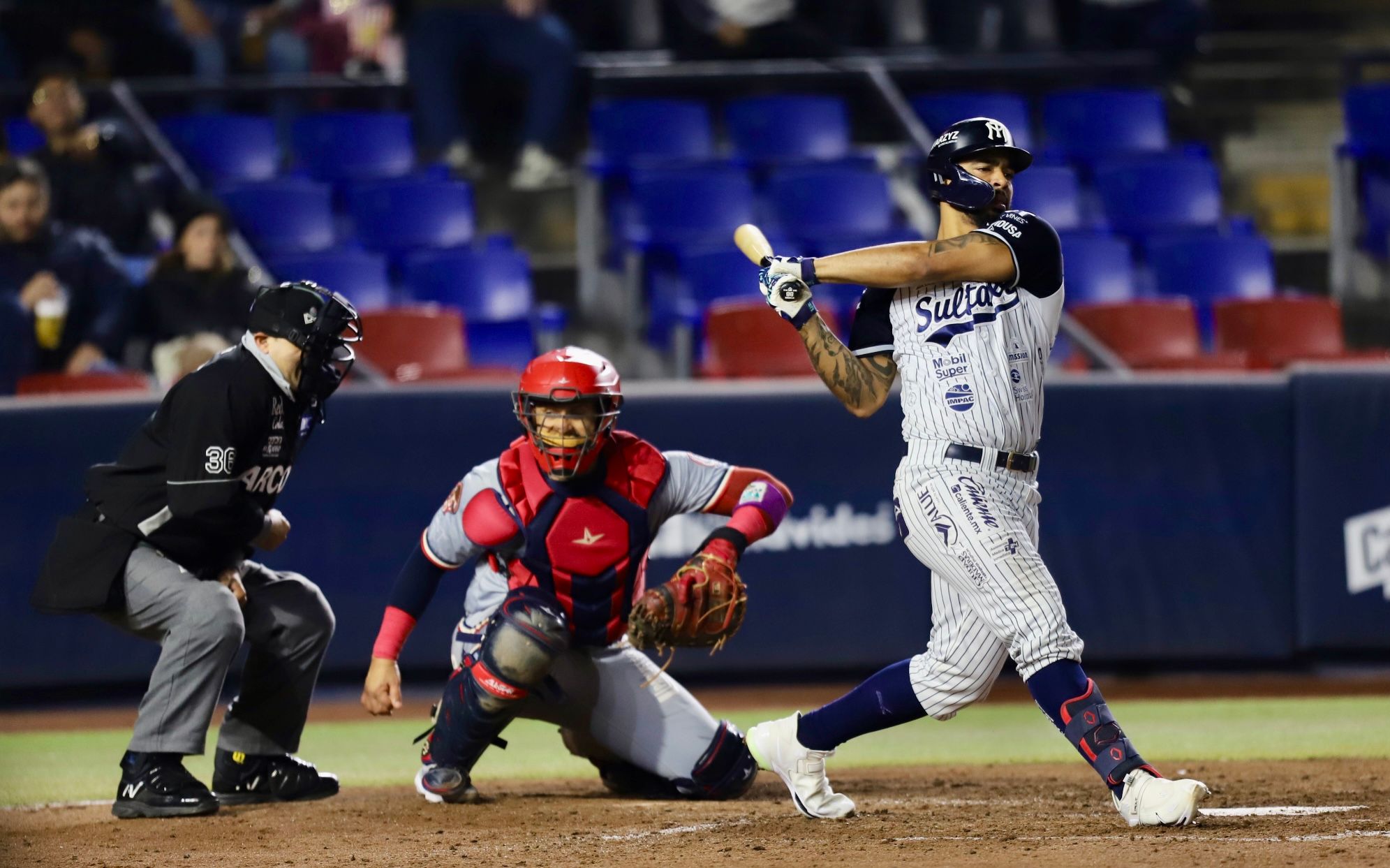 Guilas Se Impone A Sultanes En El Primer Juego De La Serie