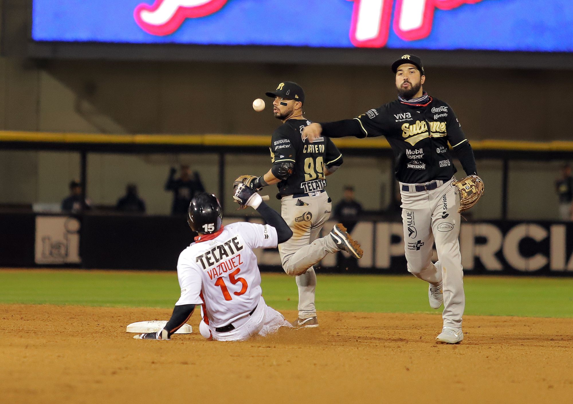 Sultanes - Club de Béisbol Monterrey