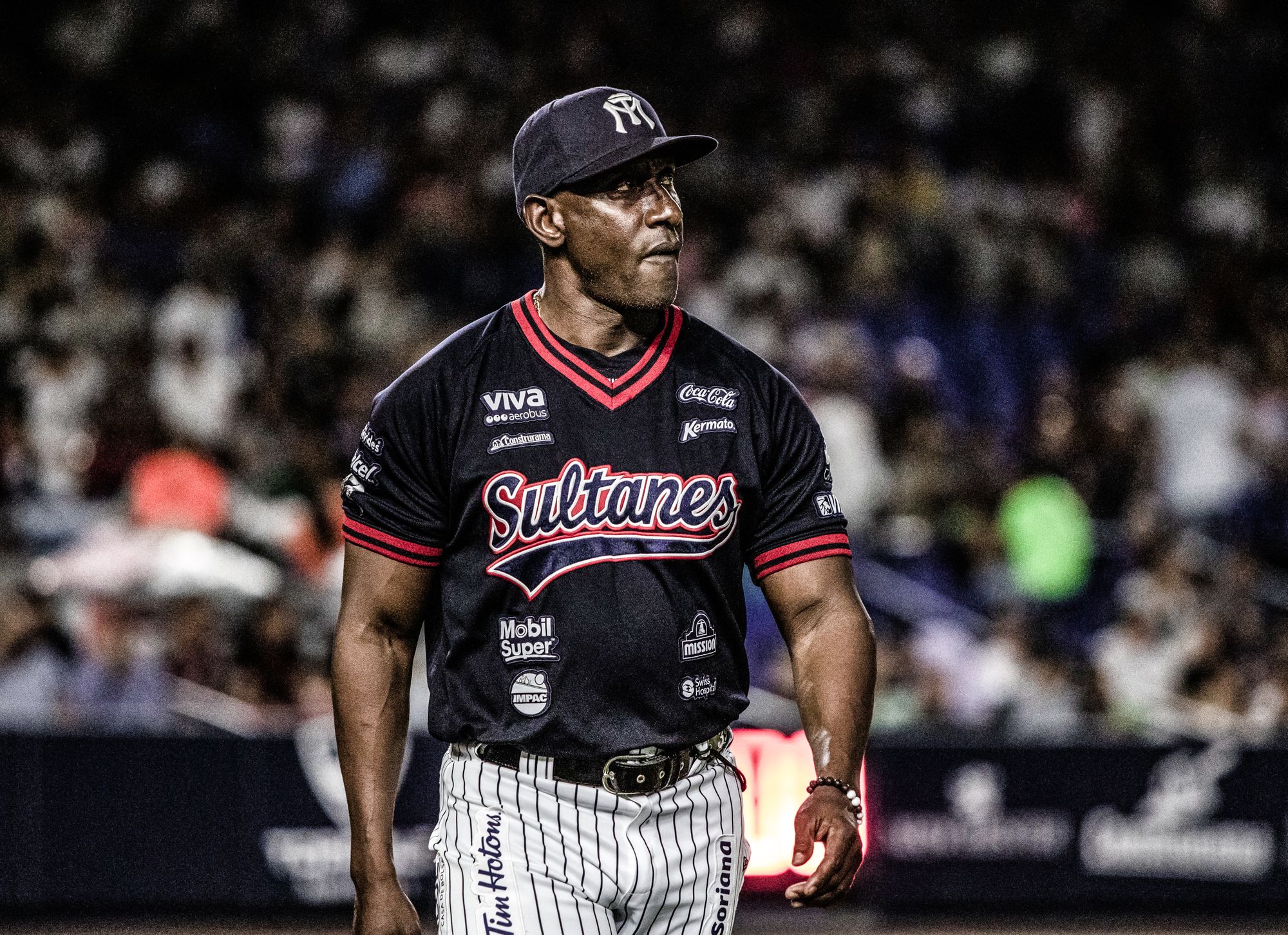 Vinny Castilla es el nuevo manager de los Sultanes de Monterrey en