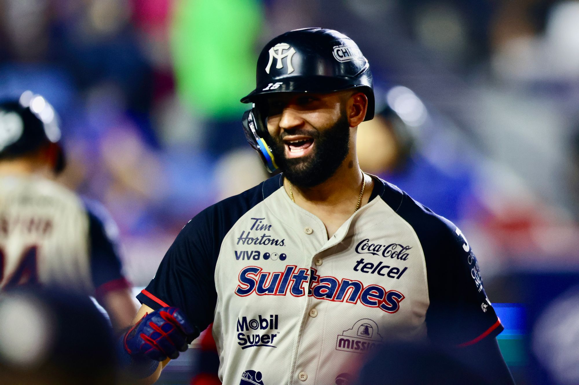 SULTANES SE IMPONE A CALIENTE PARA IGUALAR LA SERIE