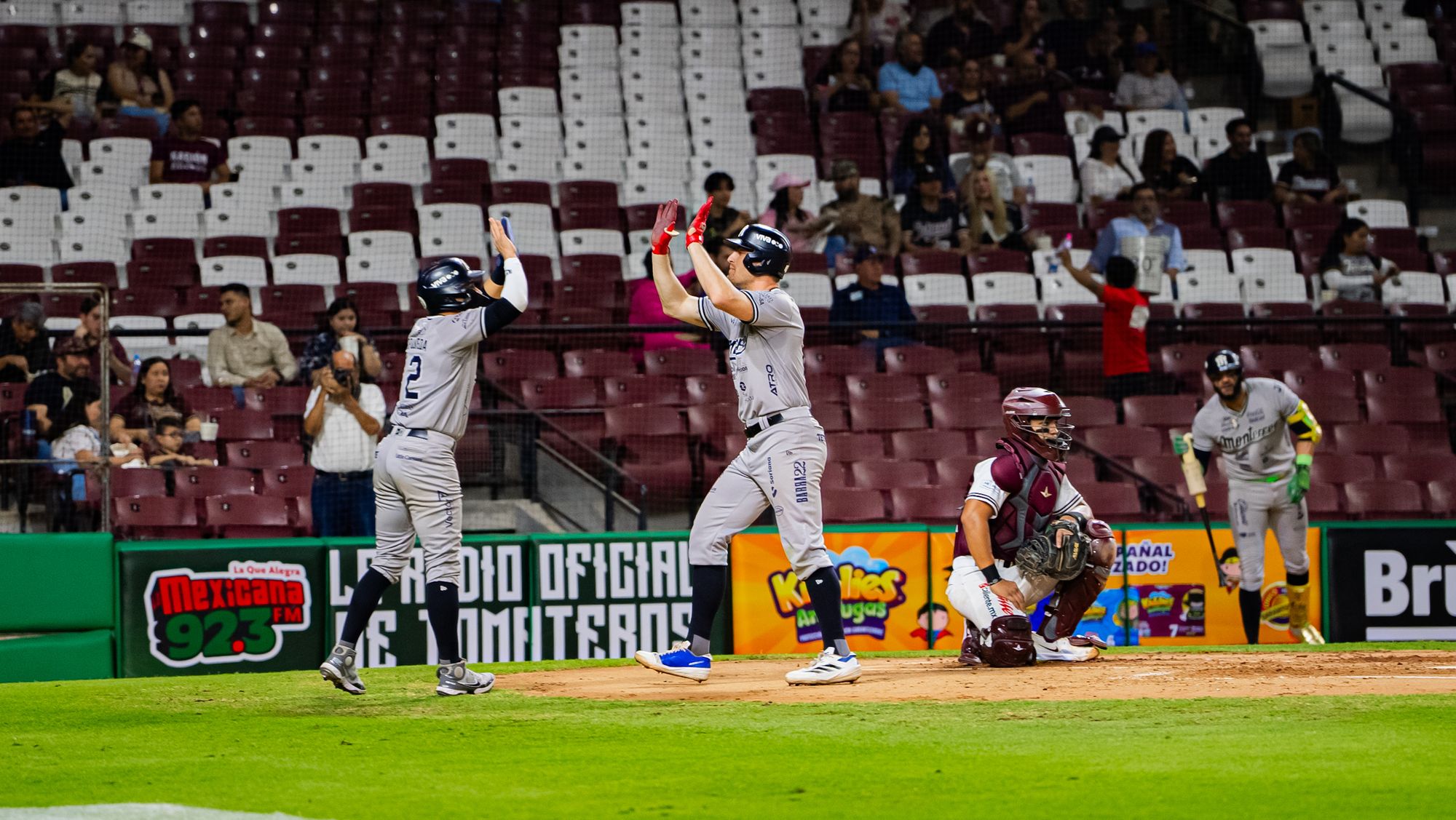 SULTANES INICIA SERIE CON TRIUNFO ANTE TOMATEROS