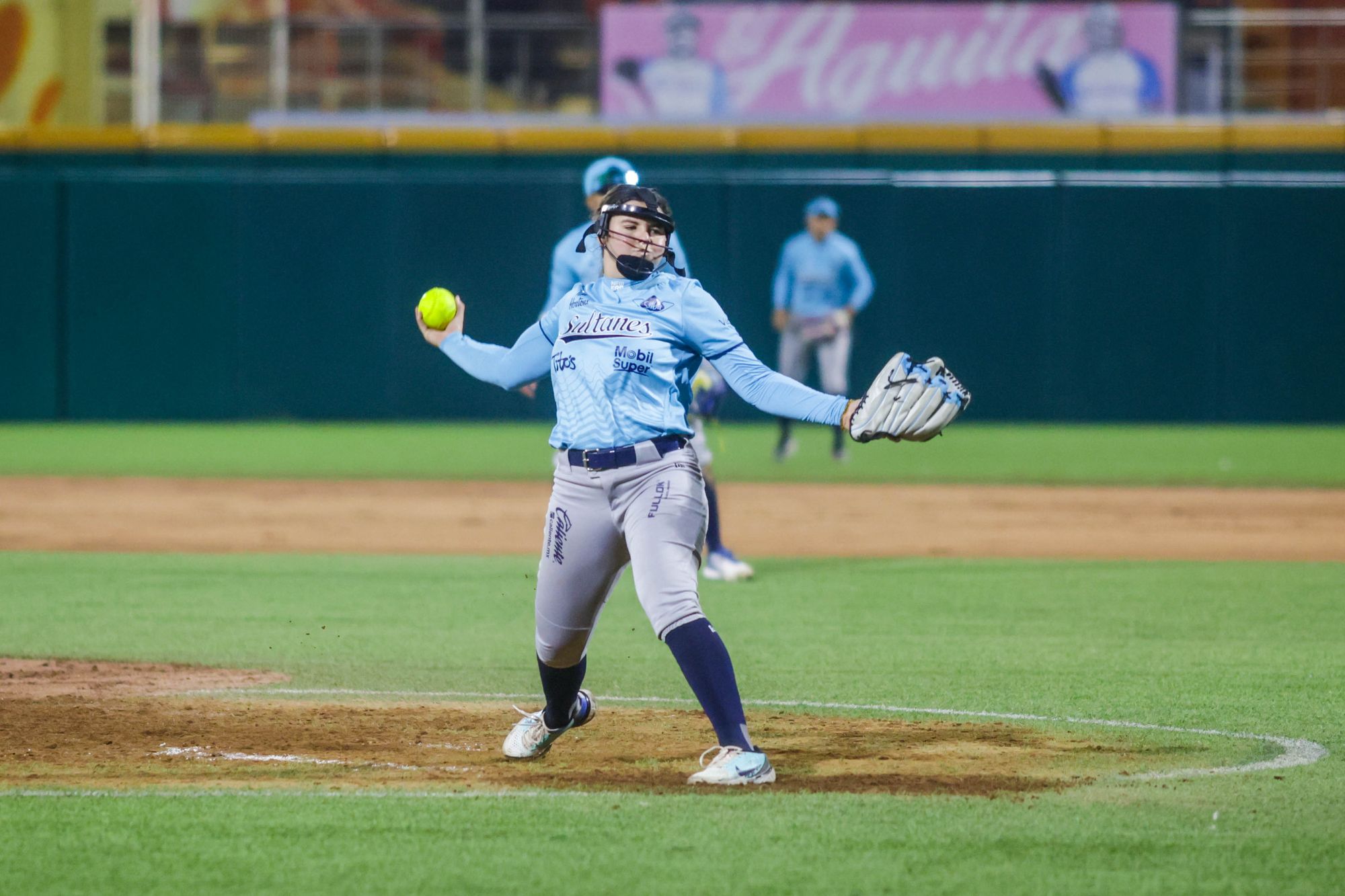 SULTANES FEMENIL TRIUNFA EN VERACRUZ