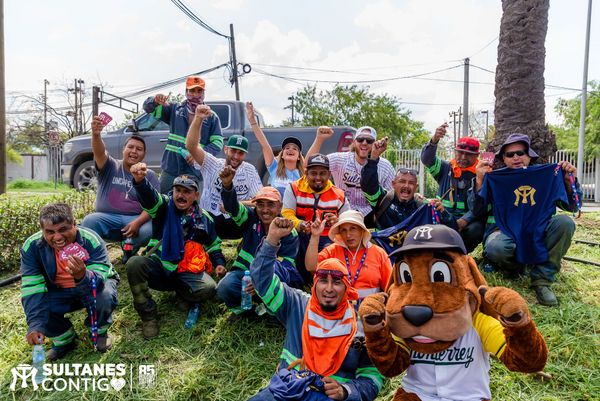 Sultanes de Monterrey y su labor social: Embelleciendo la Ciudad