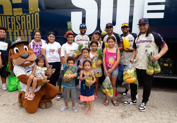 SULTANES CONTIGO BRINDA APOYO CON FRUTAS Y VERDURAS A COMUNIDAD AFECTADA POR LLUVIAS