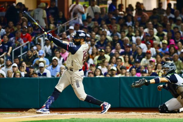 SULTANES GANA EL CUARTO JUEGO PARA PONERSE A UN TRIUNFO DEL CAMPEONATO DE ZONA