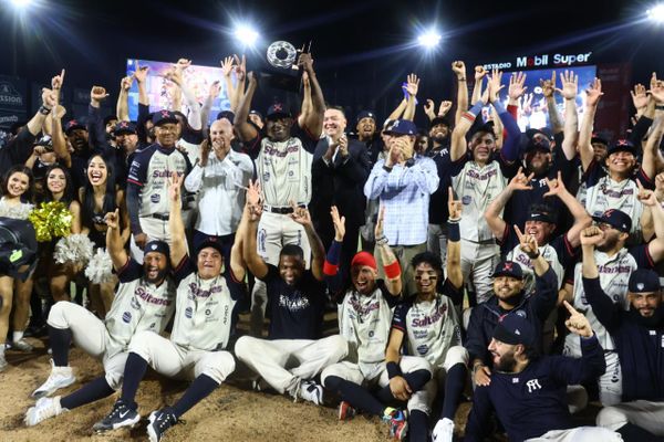 LOS MUCHACHOS DEL REGRESO SE CORONAN CAMPEONES DE ZONA NORTE EN EL SEXTO JUEGO