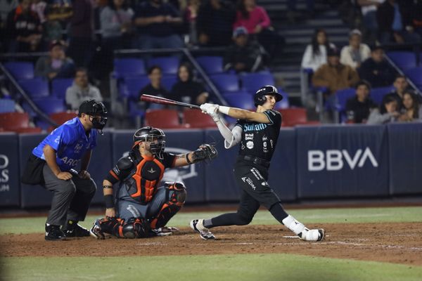 NARANJEROS SE LLEVA LA SERIE ANTE SULTANES