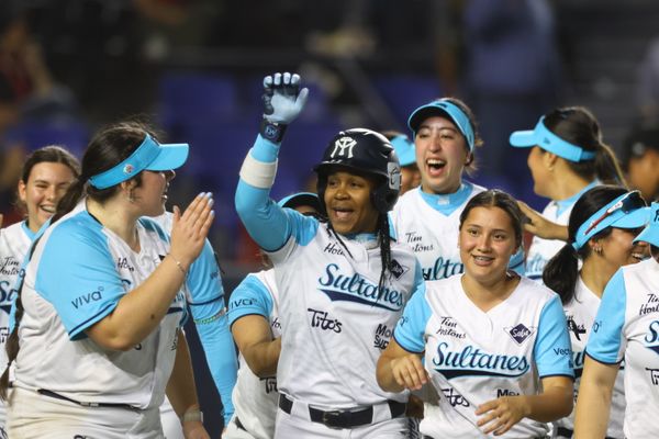 TRIUNFA SULTANES FEMENIL EN CASA ANTE ALGODONERAS