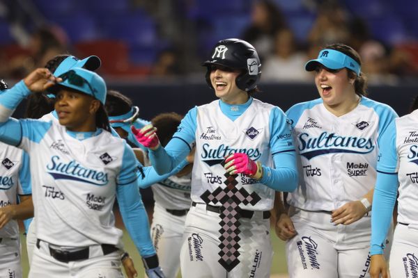 SULTANES BLANQUEÓ A LAGUNA PARA GANAR LA SERIE