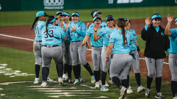 SULTANES FEMENIL GANA A BRAVAS CON GRAND SLAM